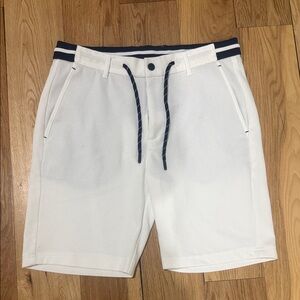 Zara Size 30 White Men's Shorts with Navy Accents